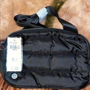 Gilly Hicks Black Men's Crossbody Bag